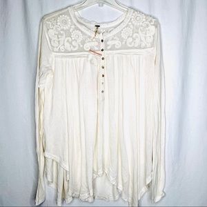 FREE PEOPLE Peasant Top - Off White Peasant Blouse Handkerchief Flowing Blouse